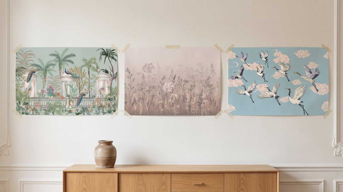 Trois échantillons XXL fixés au mur pour comparer les décors chez soi, visuel illustratif