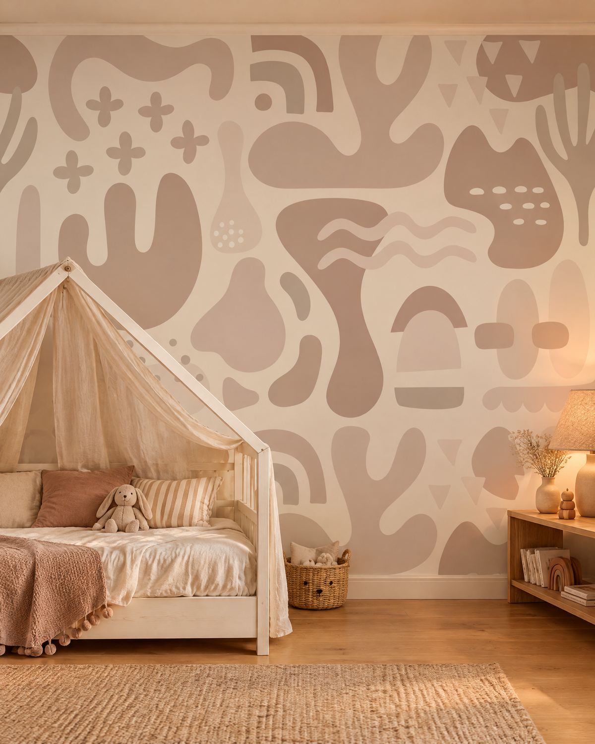 Camaïeu de beiges, papier peint panoramique dans une chambre d'enfant : visuel d'ambiance illustratif
