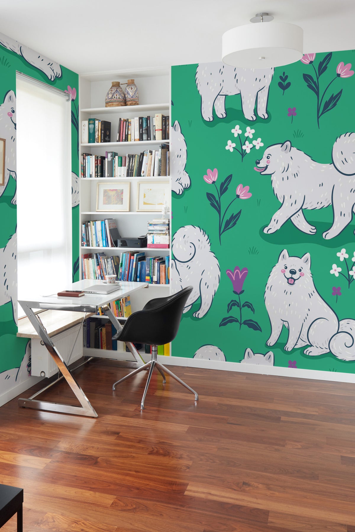 Samoyèdes au jardin · papier peint panoramique enfant