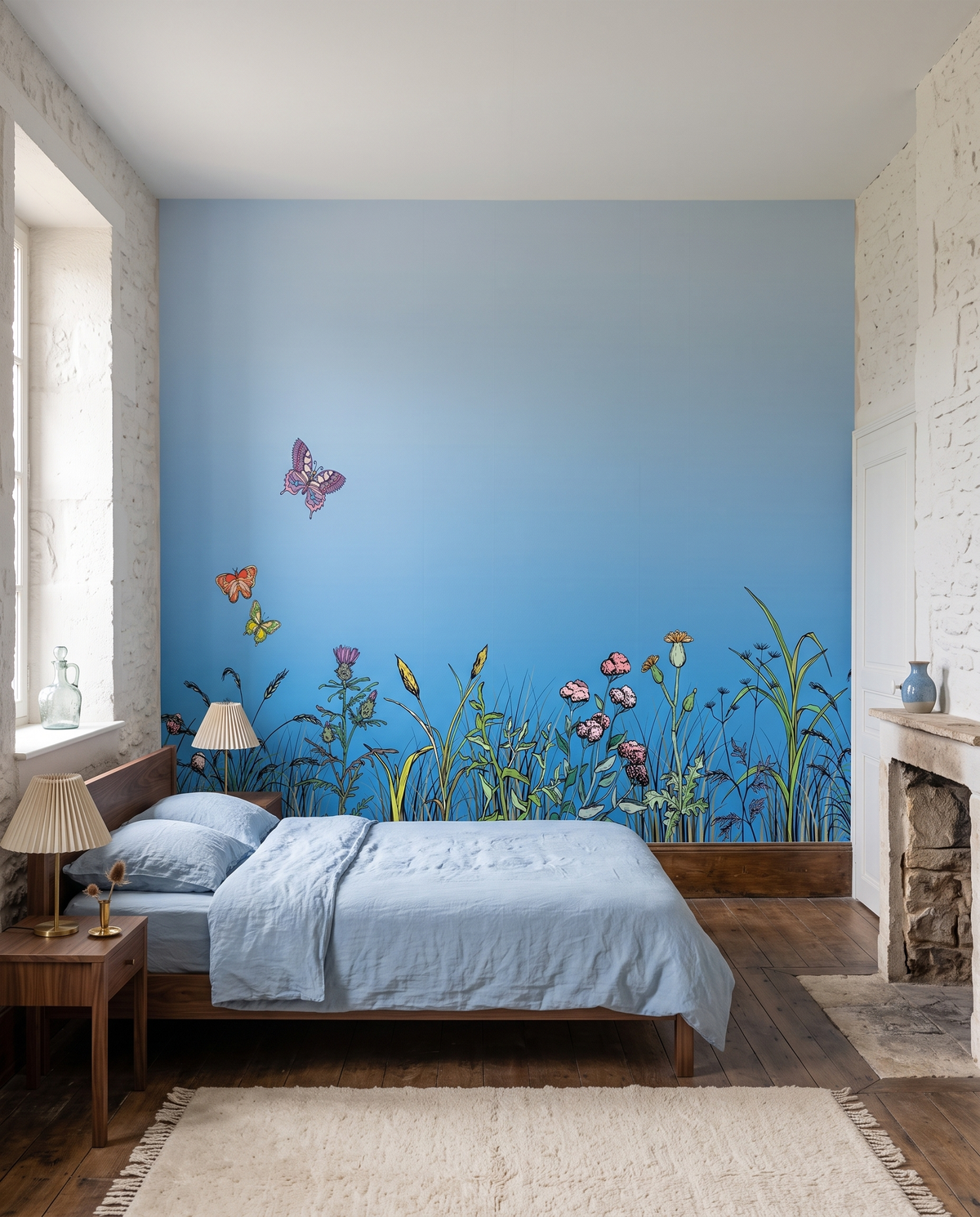 Pré bleuté, papier peint panoramique dans une chambre : visuel d'ambiance illustratif